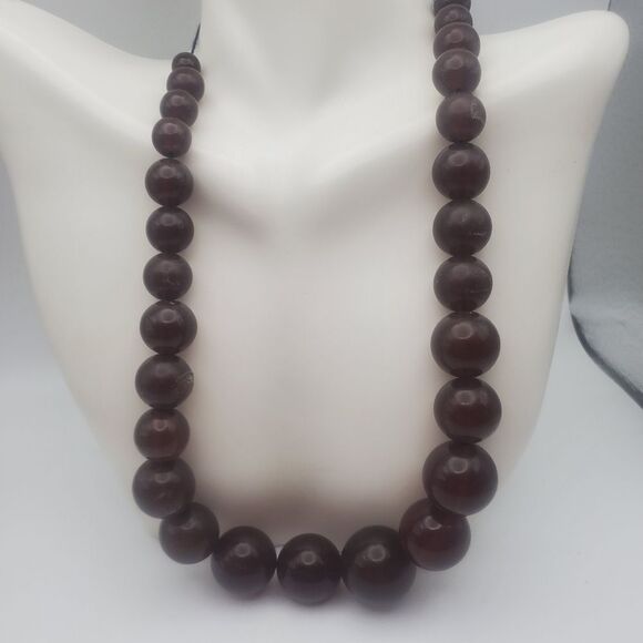 Amber resin ball beaded necklace‎ - Picture 1 of 2